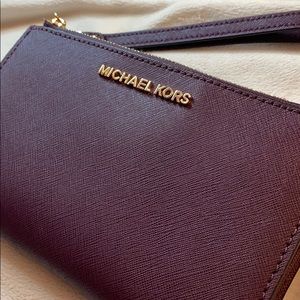 Michael Kors Double Zip Wristlet